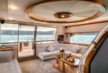 FERRETTI 80FT SOFIA