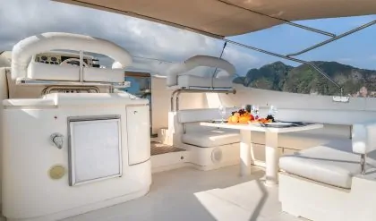 FERRETTI 80FT SOFIA