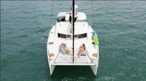 Катамаран SANNY 38FT