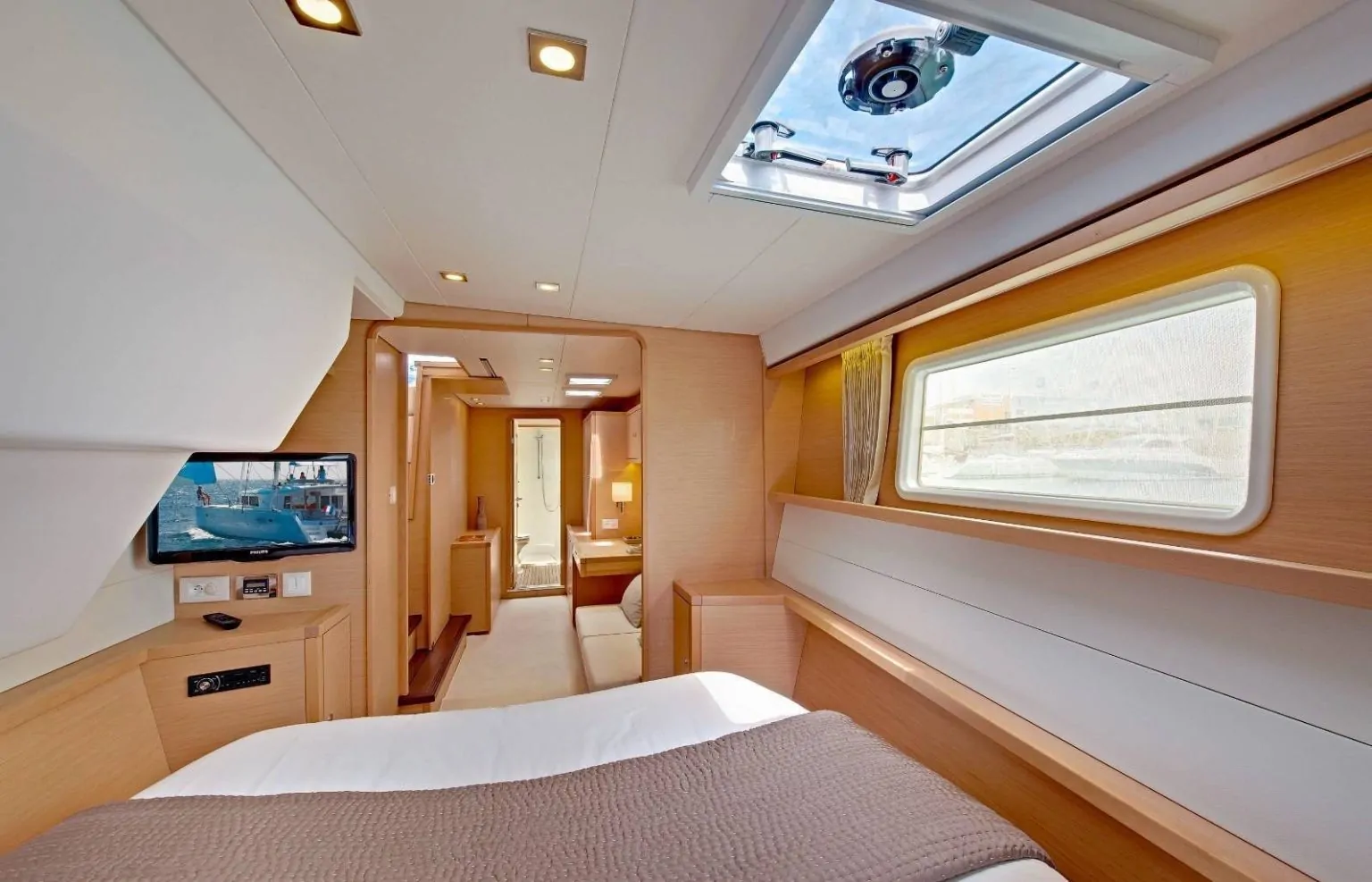 Катамаран OCEANLAND 45FT