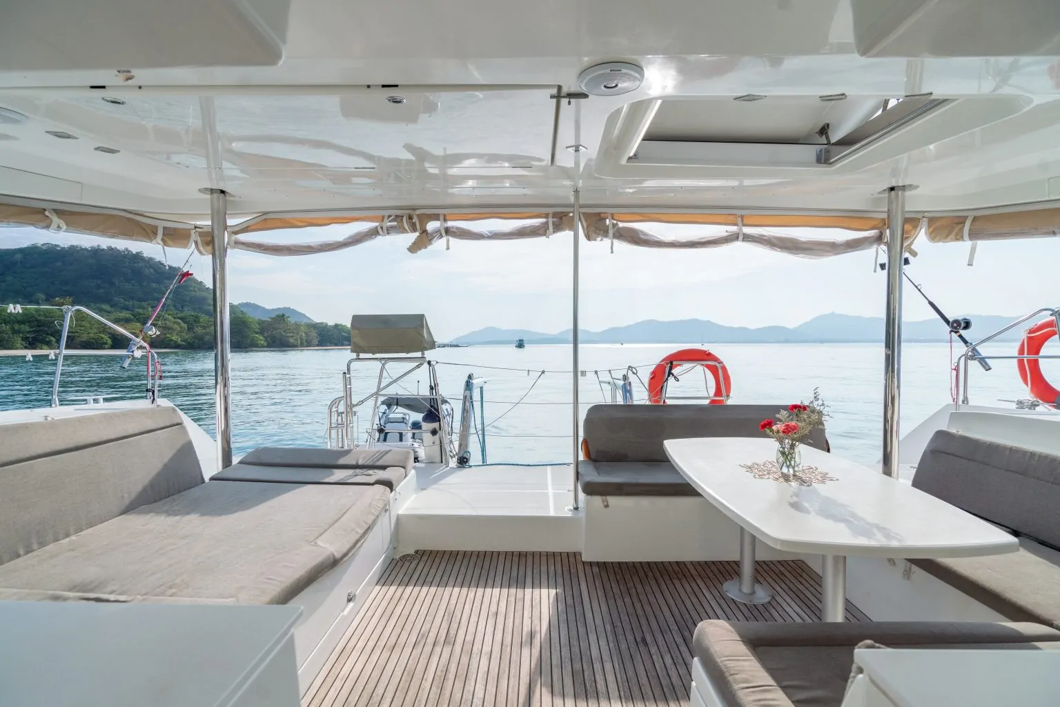 Катамаран OCEANLAND 45FT