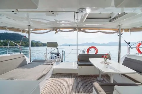 Катамаран OCEANLAND 45FT