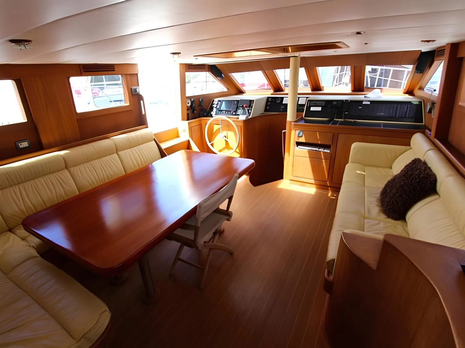 Яхта MINICO 75FT